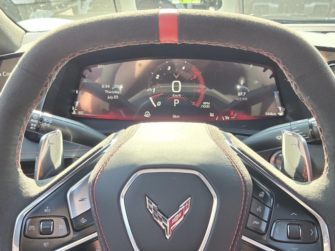 2027 Chevrolet Corvette 2LT Photo