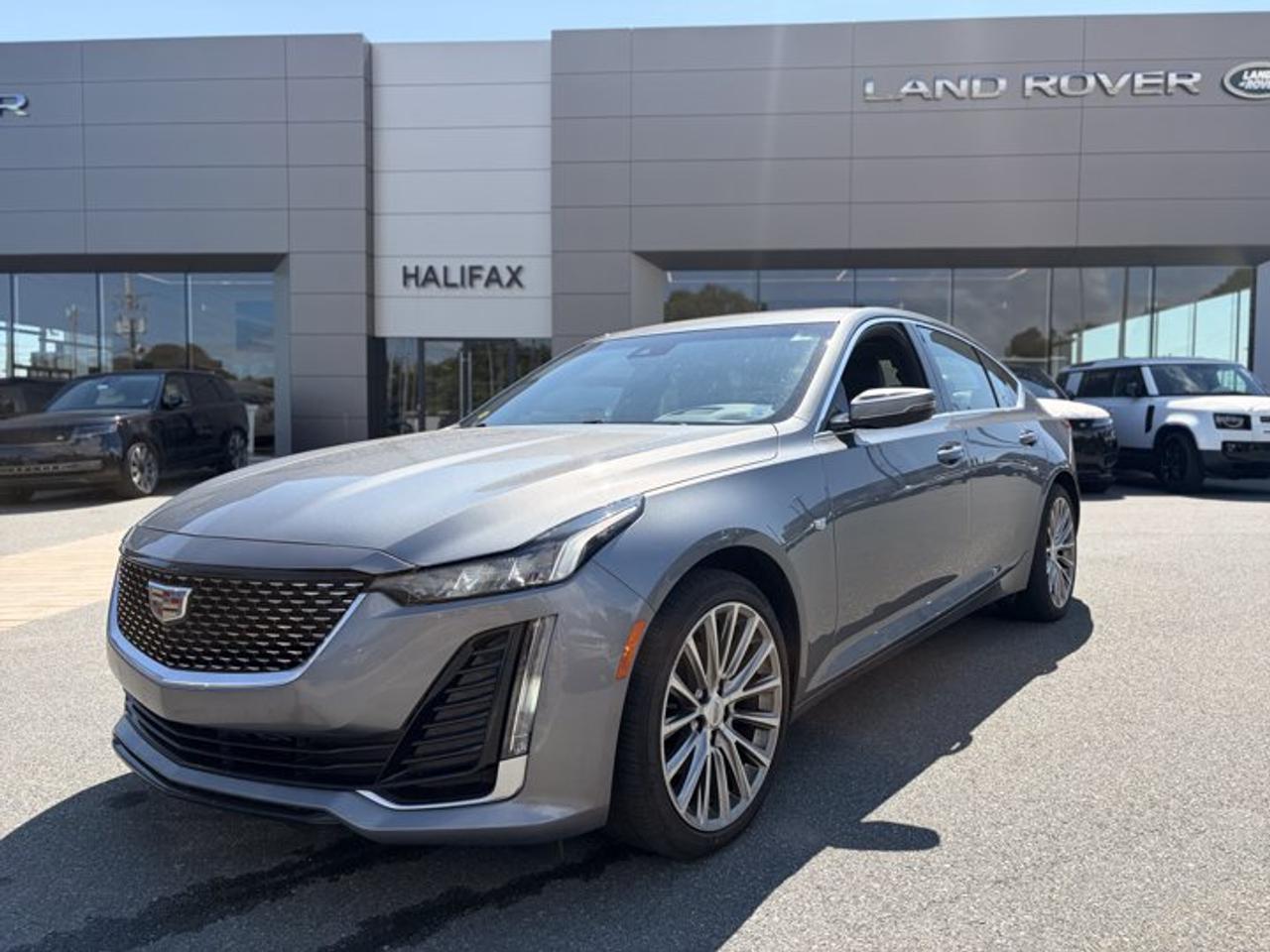 Mid-size, 4dr Sdn Premium Luxury, 10-Speed Automatic, Turbocharged Gas I4 2.0L/