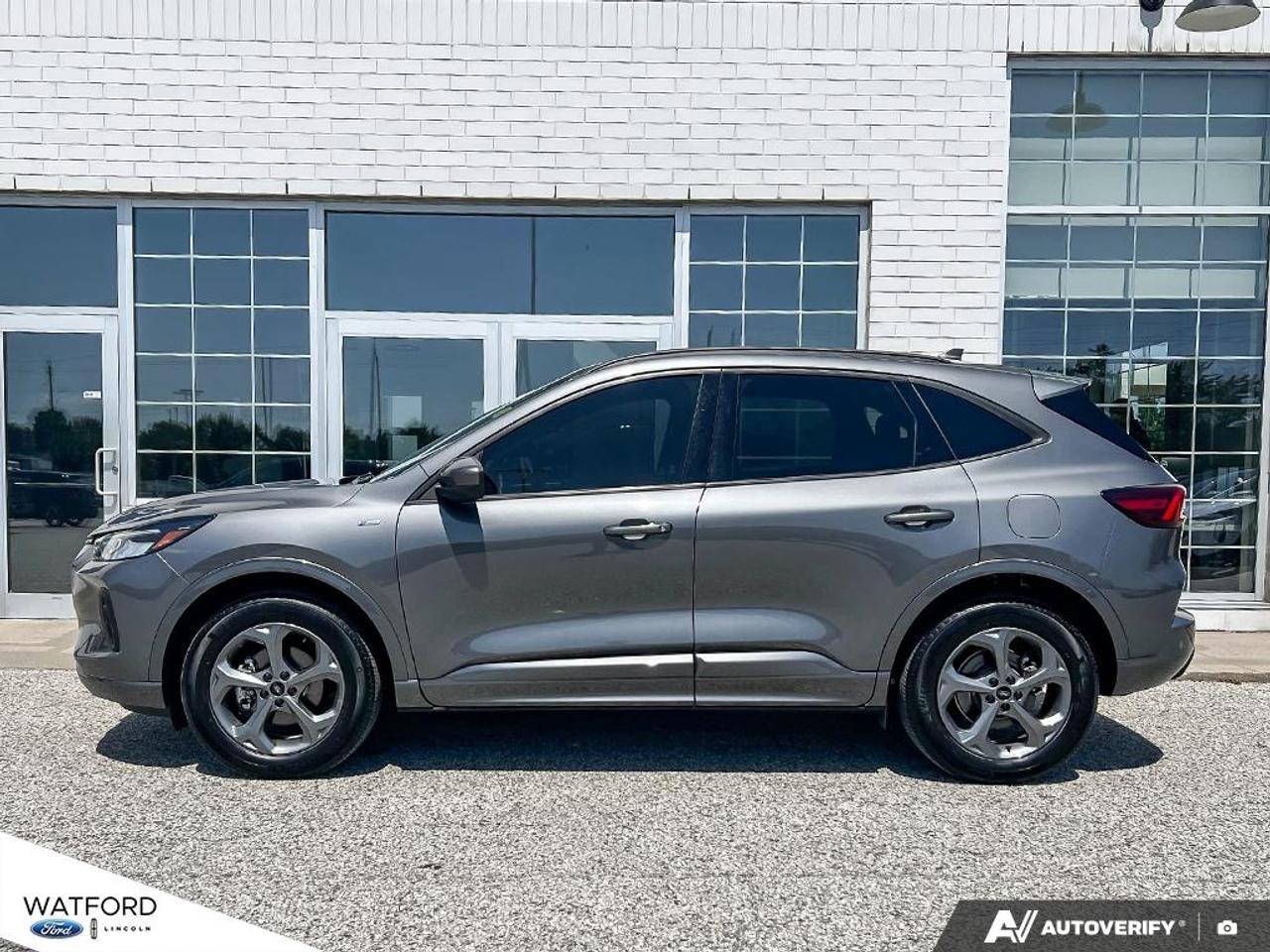 2024 Ford Escape ST-Line AWD Photo