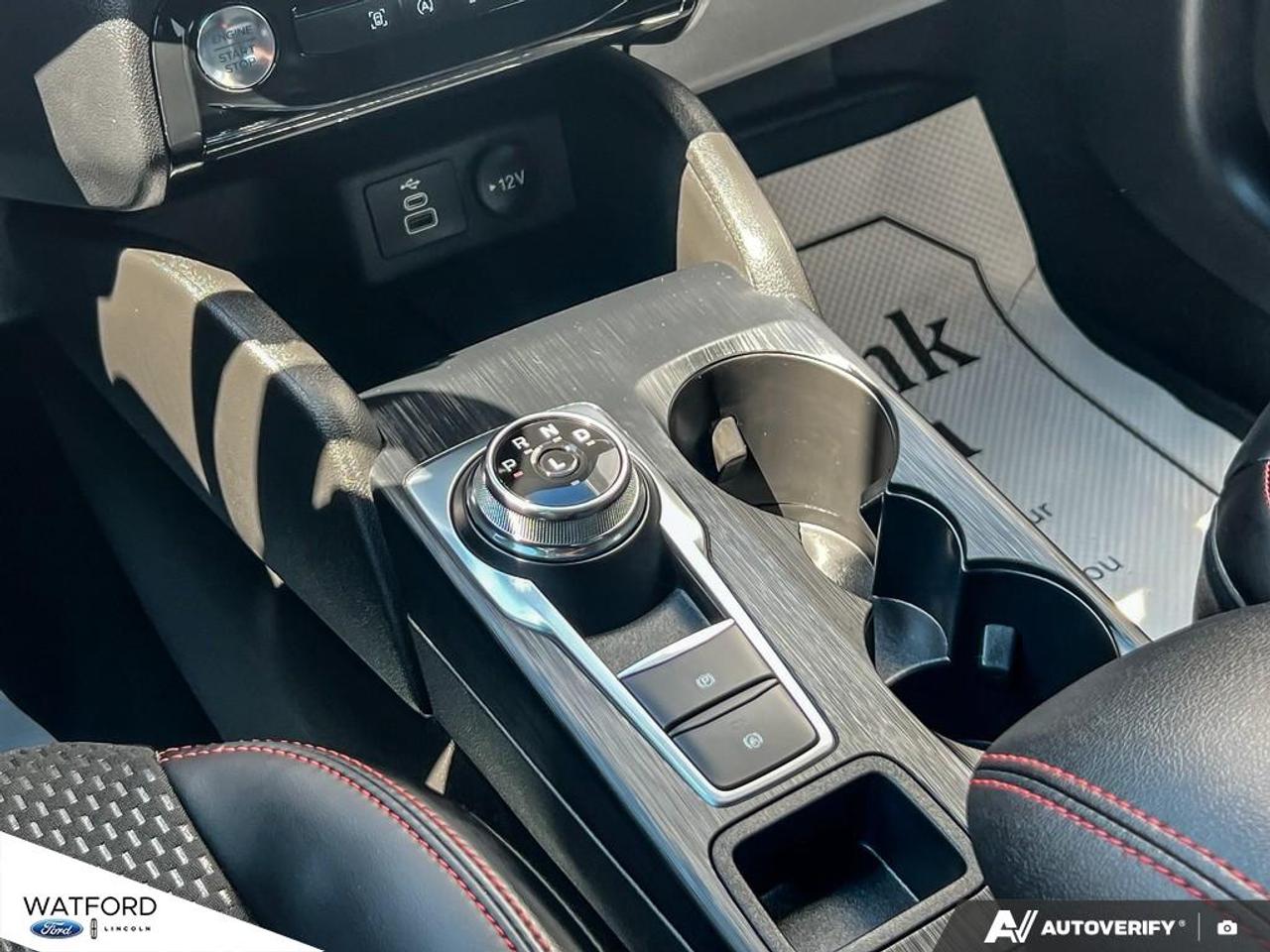 2024 Ford Escape ST-Line AWD Photo