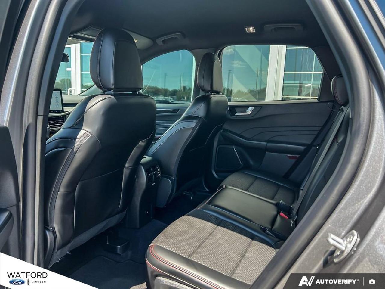 2024 Ford Escape ST-Line AWD Photo
