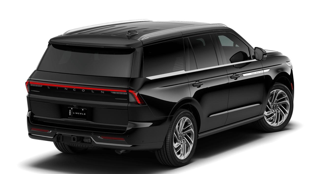 2027 Lincoln Navigator Reserve Photo2