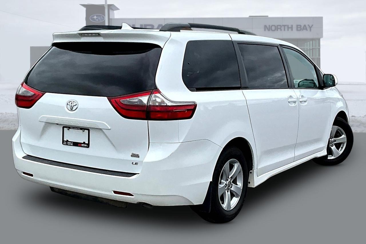 2020 Toyota Sienna 8 PASSENGER Photo