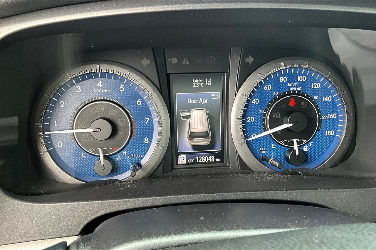 2020 Toyota Sienna 8 PASSENGER Photo