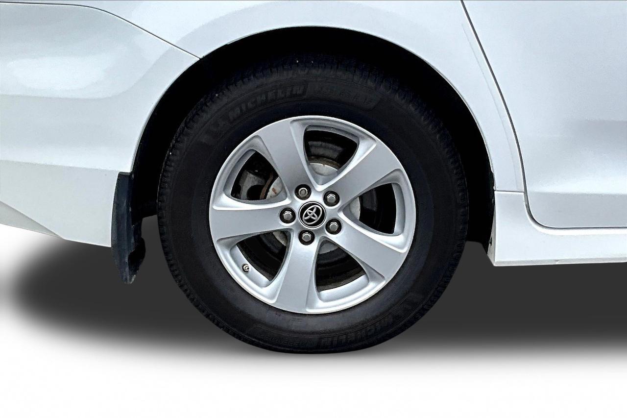 2020 Toyota Sienna 8 PASSENGER Photo