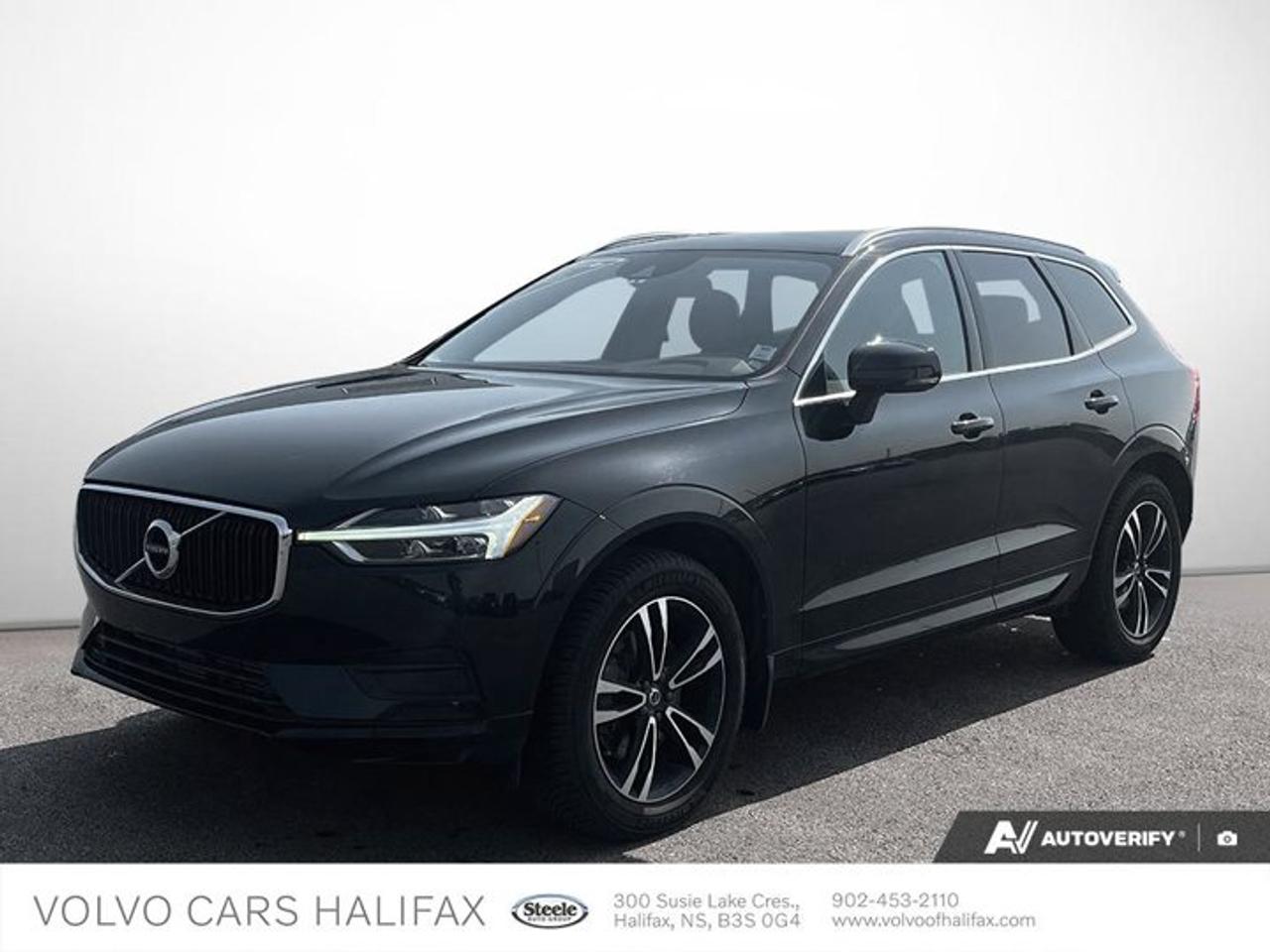 Small SUV 4WD, T6 AWD Momentum, 8-Speed Automatic w/OD, Turbo/Supercharger Premium Unleaded I-4 2.0 L/120