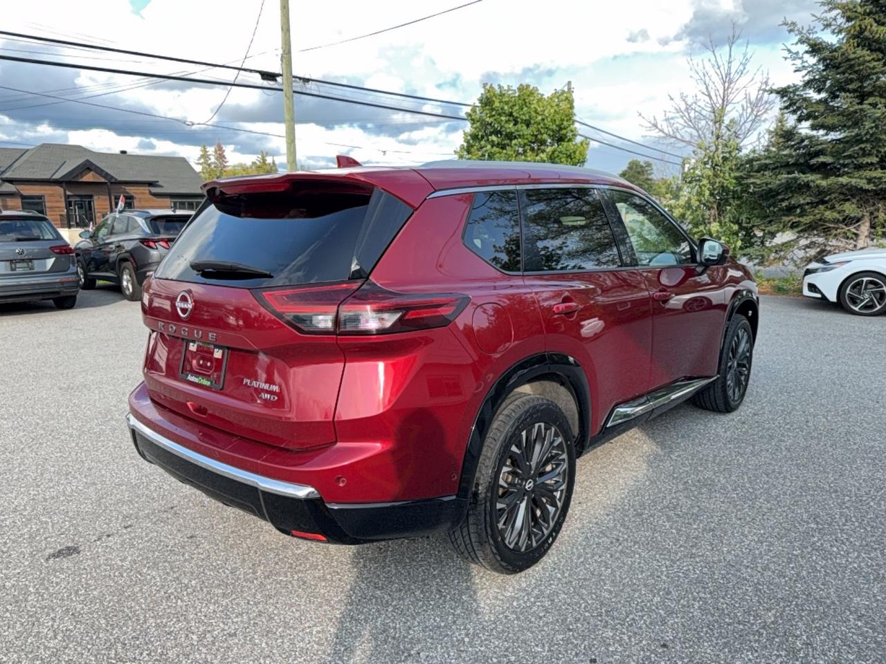 2024 Nissan Rogue PLATINUM-BOSE-NAV-360CAM-DRIVE ASSIST -PANOROOF Photo4