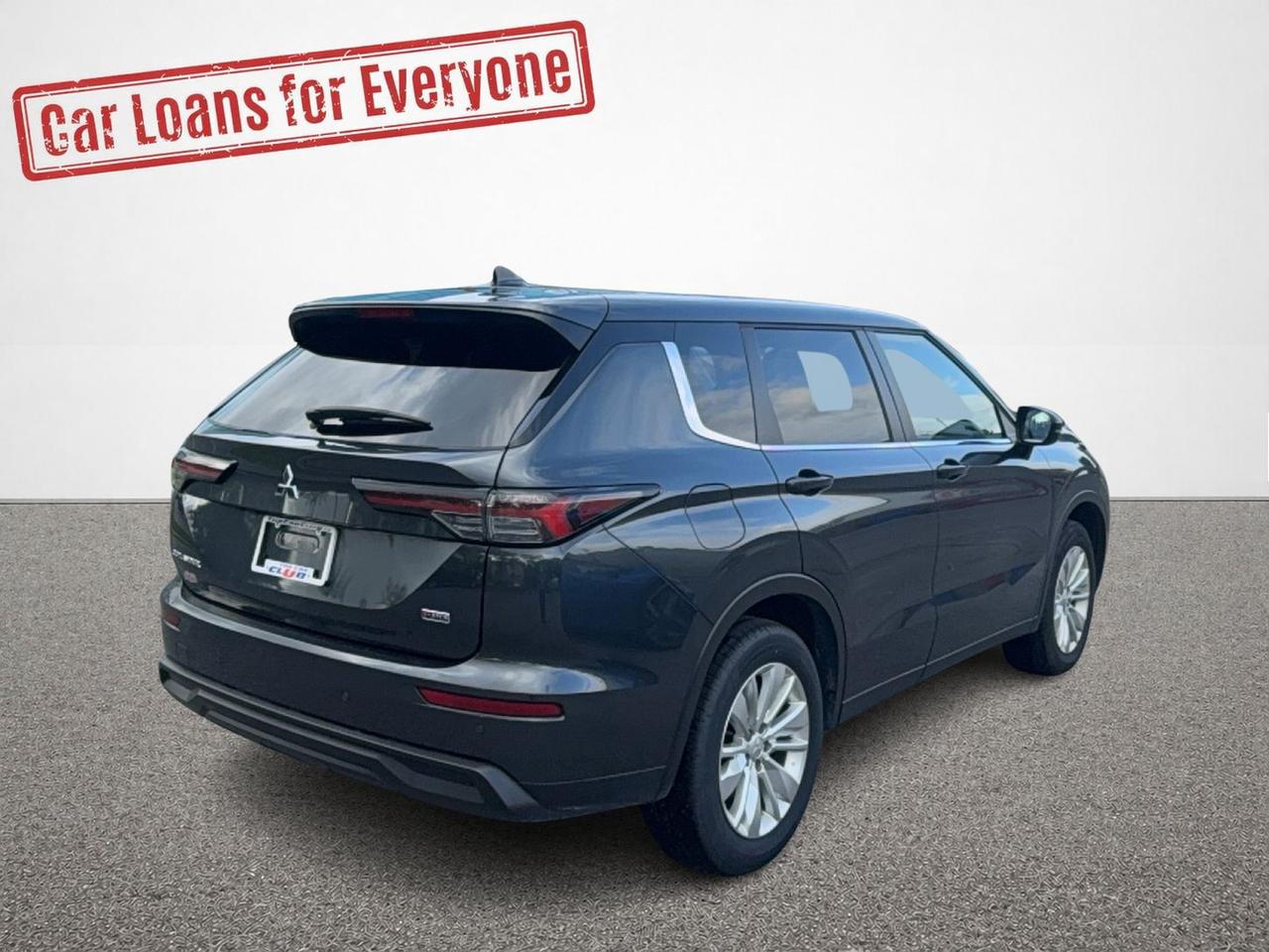 2025 Mitsubishi Outlander ES