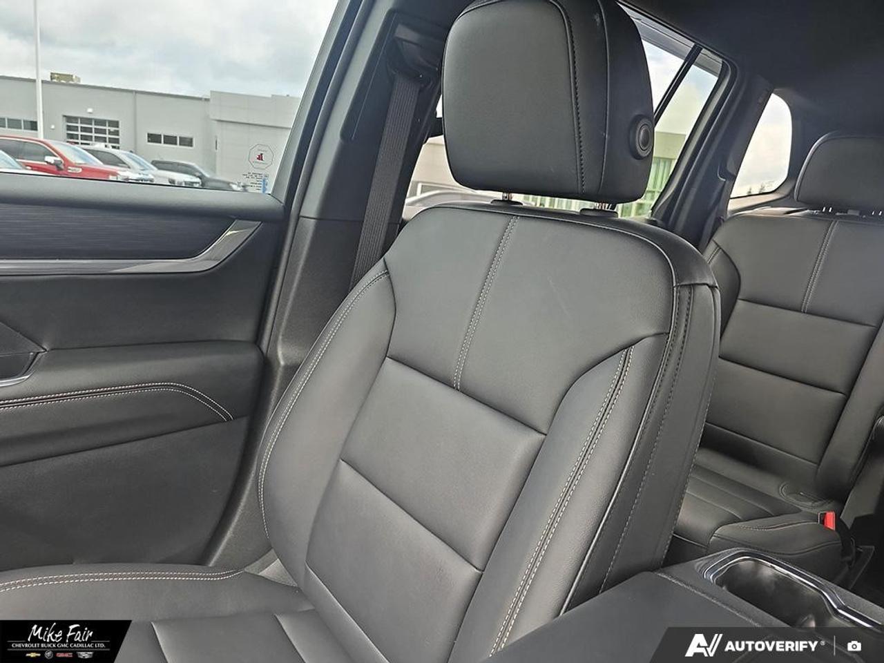 2025 GMC Acadia AWD Elevation Photo