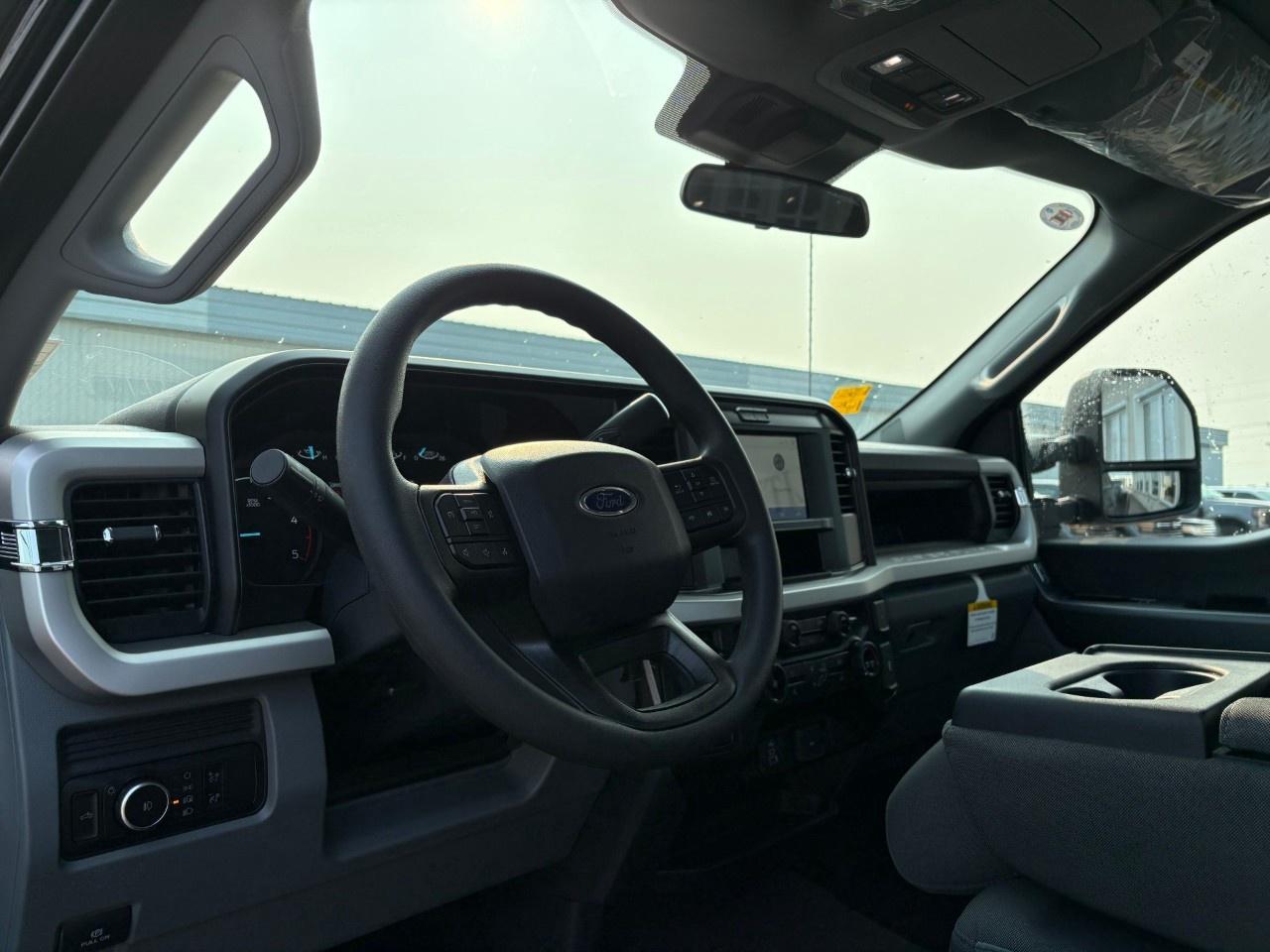 2026 Ford F-350 Super Duty DRW XL 4WD Reg Cab 8' Box Photo