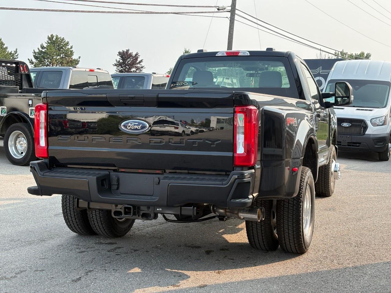 2026 Ford F-350 Super Duty DRW XL 4WD Reg Cab 8' Box Photo