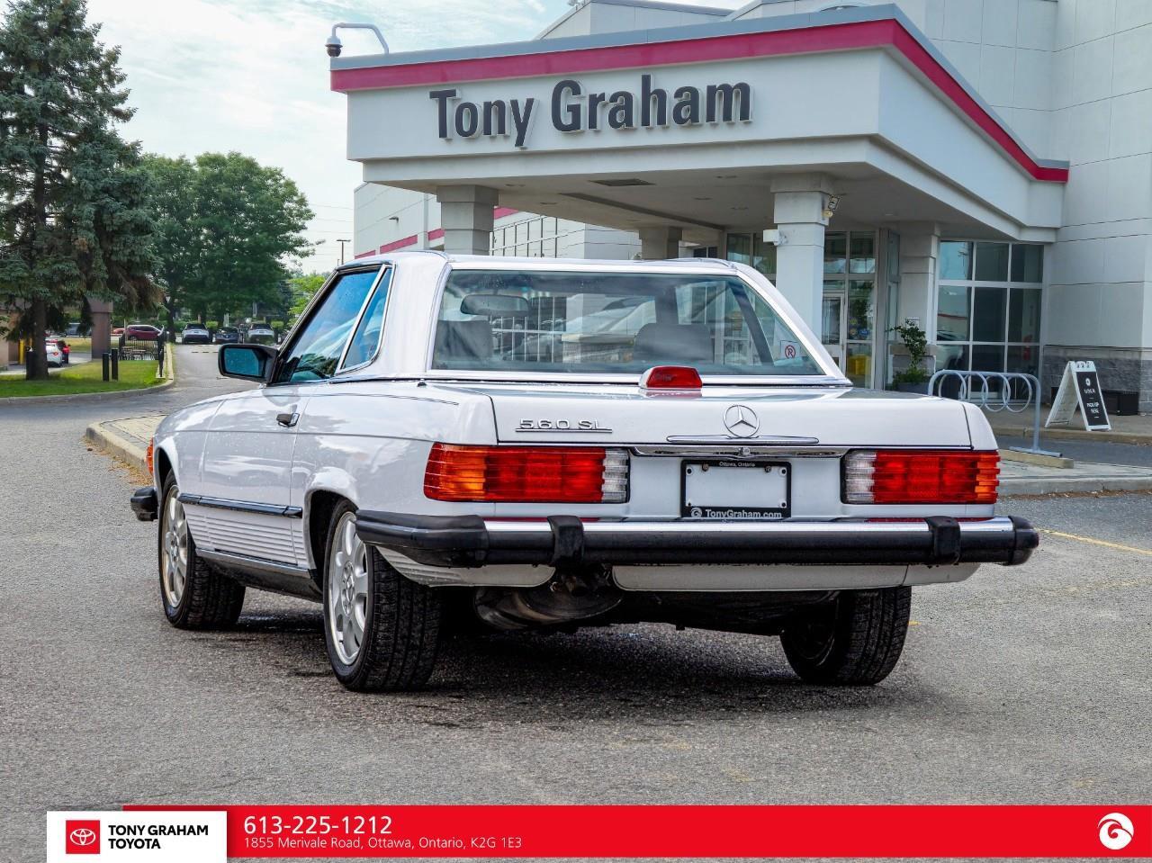 1987 Mercedes-Benz 500SL SERIES Very Clean. Must See! US VEHICLE Photo3