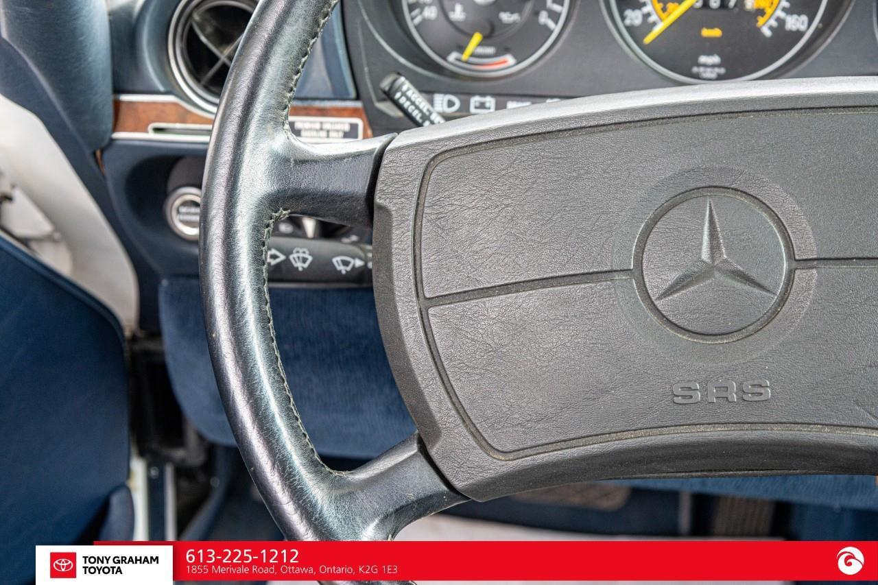 1987 Mercedes-Benz 500SL SERIES Very Clean. Must See! US VEHICLE Photo