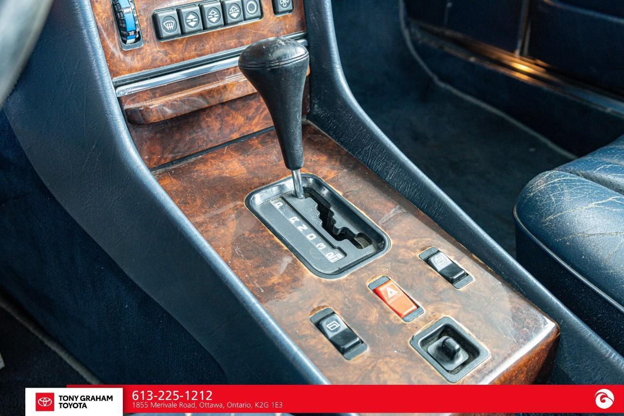 1987 Mercedes-Benz 500SL SERIES Very Clean. Must See! US VEHICLE Photo