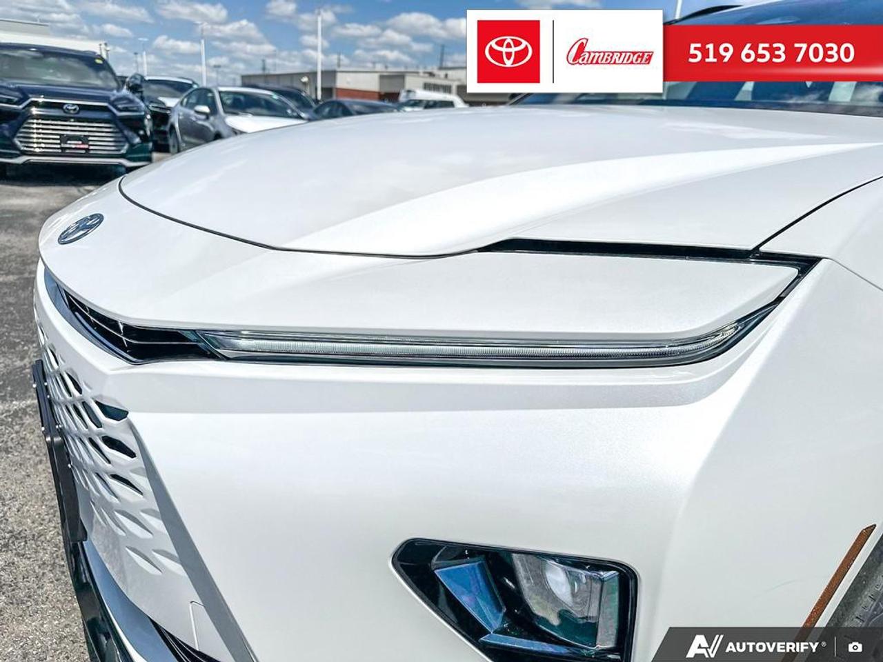 2026 Toyota Crown Signia Limited Photo