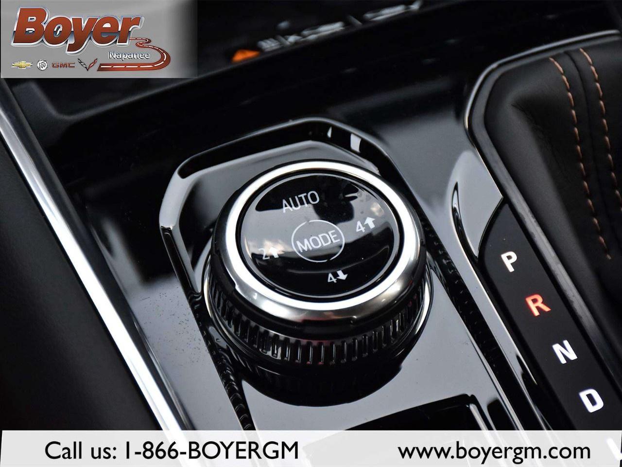 2026 GMC Canyon Crew Cab Short Box 4-Wheel Drive AT4 Photo