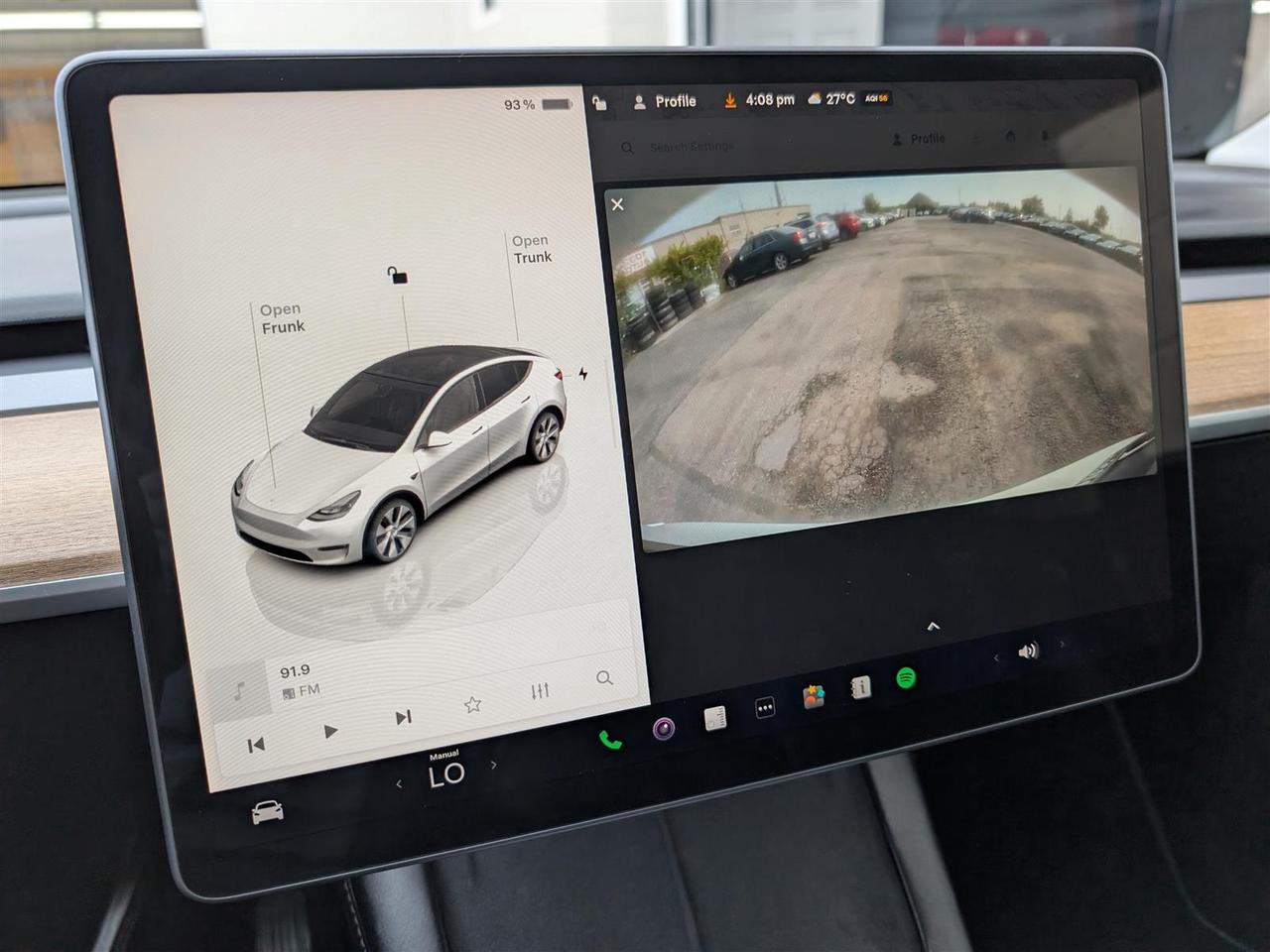 2022 Tesla Model Y LONG RANGE AWD - DUAL MOTOR Photo