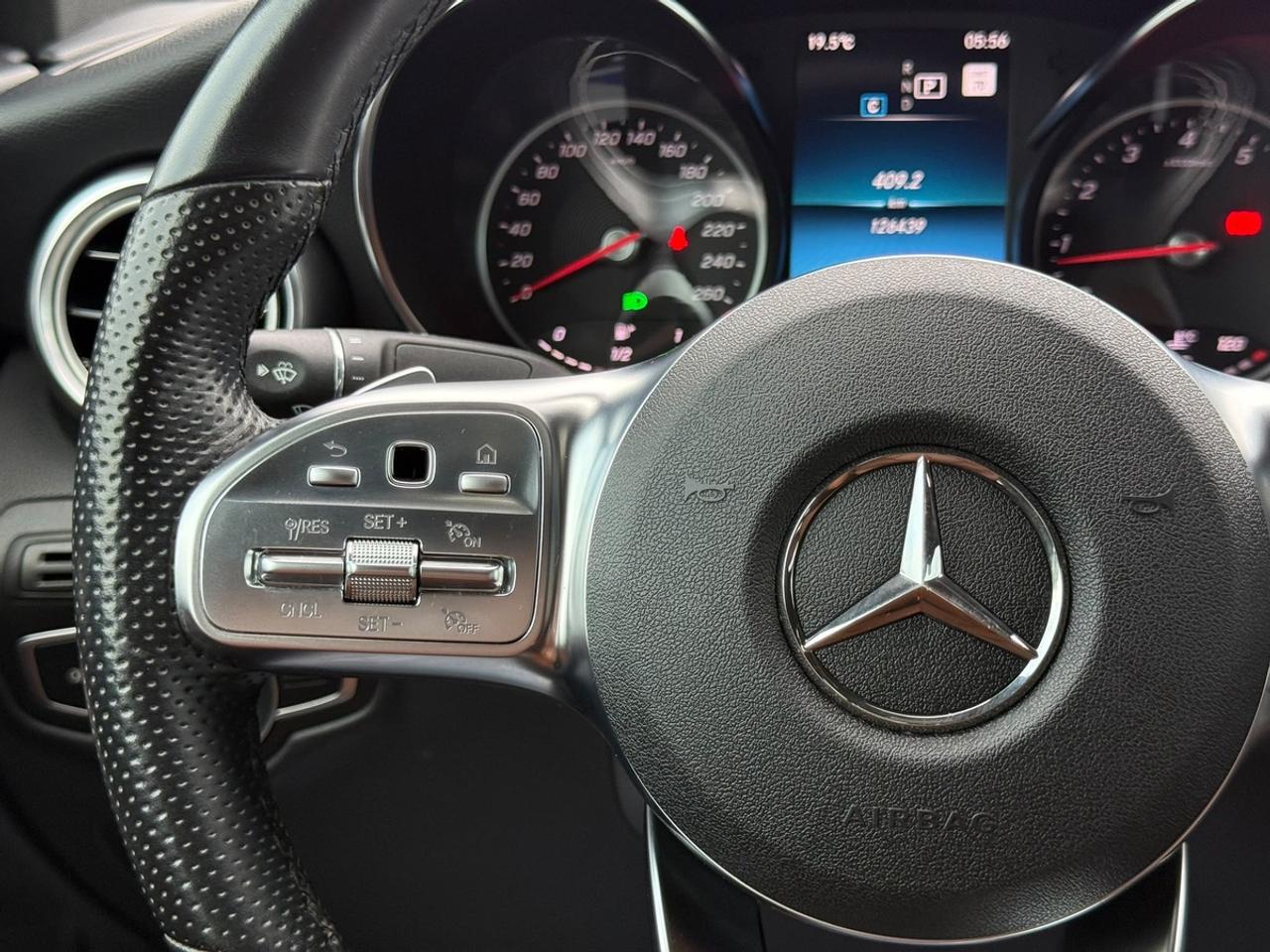 2020 Mercedes-Benz GLC GLC 300 Photo