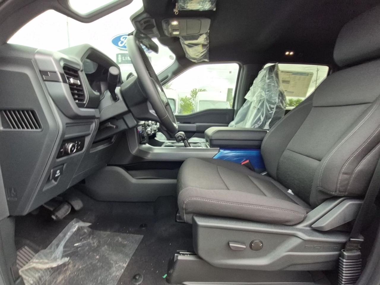 2026 Ford F-150 XLT, BLACK APPEARANCE PKG, TOW/HAUL PKG, SYNC4 Photo