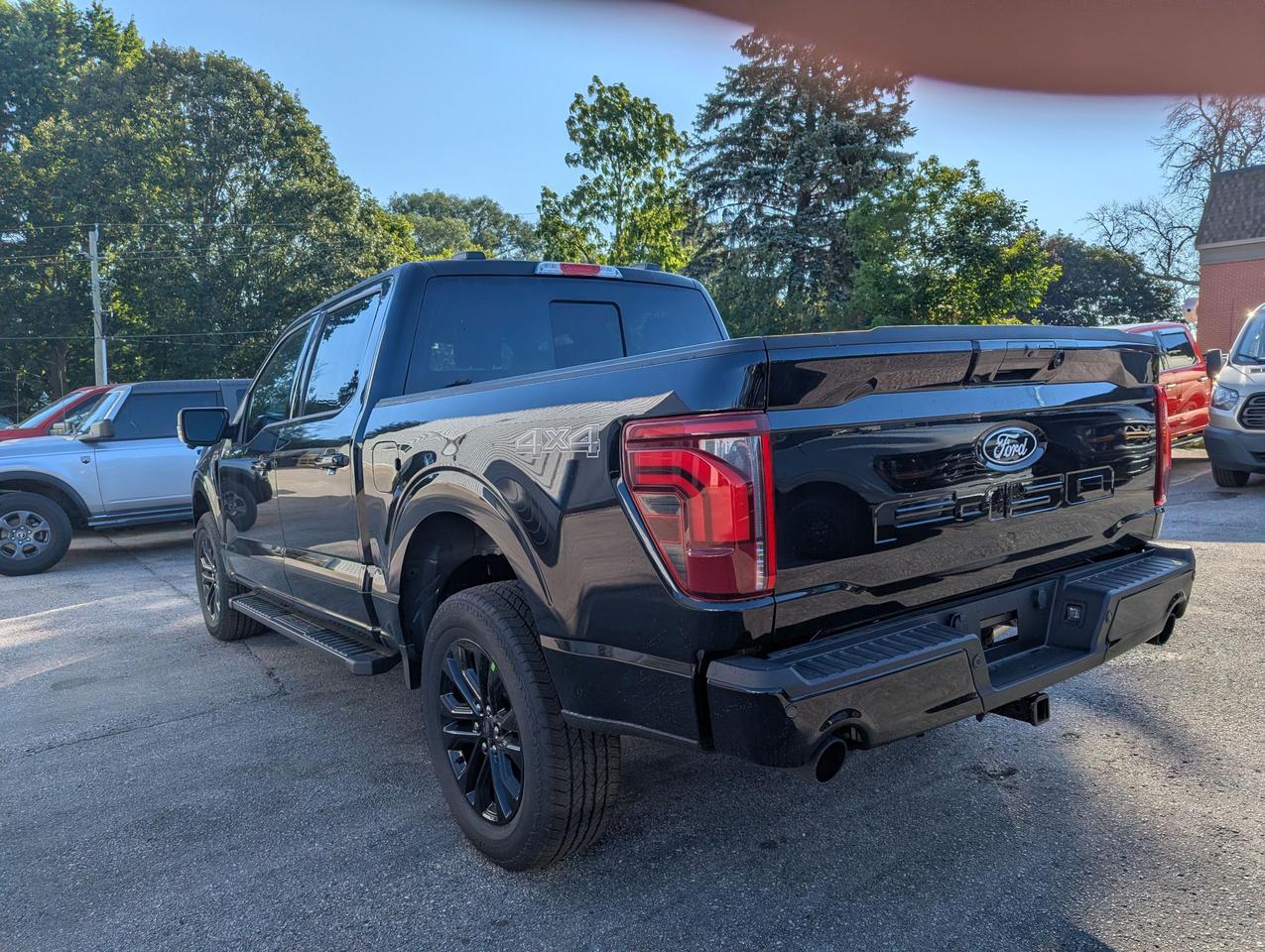 2026 Ford F-150 Lariat SuperCrew 501A 4x4 Photo3