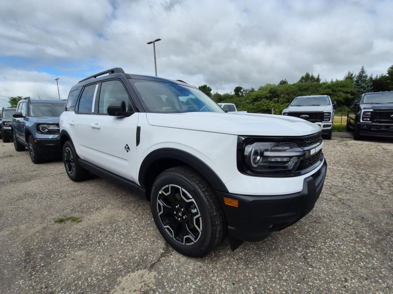 2026 Ford Bronco Sport OUTER BANKS, SYNC4, ADAPTIVE CRUISE, REMOTE START Photo