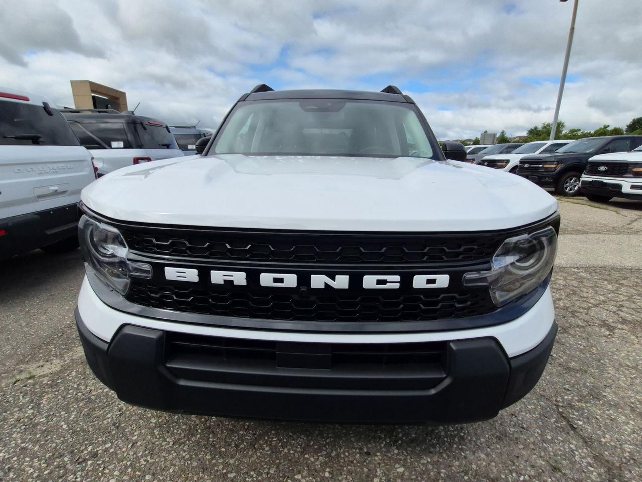 2026 Ford Bronco Sport OUTER BANKS, SYNC4, ADAPTIVE CRUISE, REMOTE START Photo
