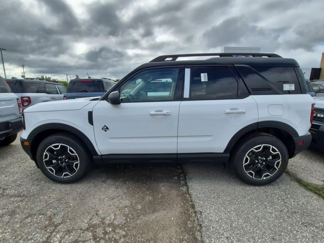 2026 Ford Bronco Sport OUTER BANKS, SYNC4, ADAPTIVE CRUISE, REMOTE START Photo