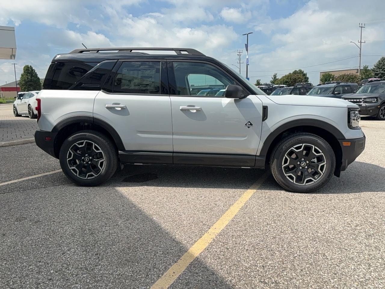 2026 Ford Bronco Sport OUTER BANKS, ADAPTIVE CRUISE, REMOTE START Photo3