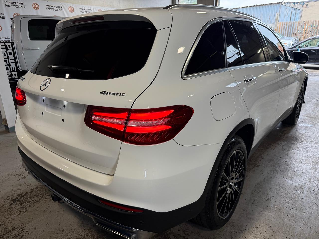 2019 Mercedes-Benz GLC-Class AMG WHEELS | PANO SUNROOF| 4 MATIC| WOODGRIAN TRIM Photo