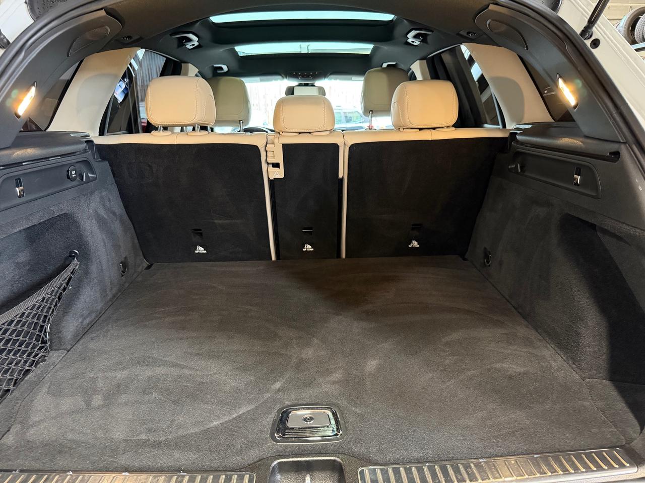 2019 Mercedes-Benz GLC-Class AMG WHEELS | PANO SUNROOF| 4 MATIC| WOODGRIAN TRIM Photo