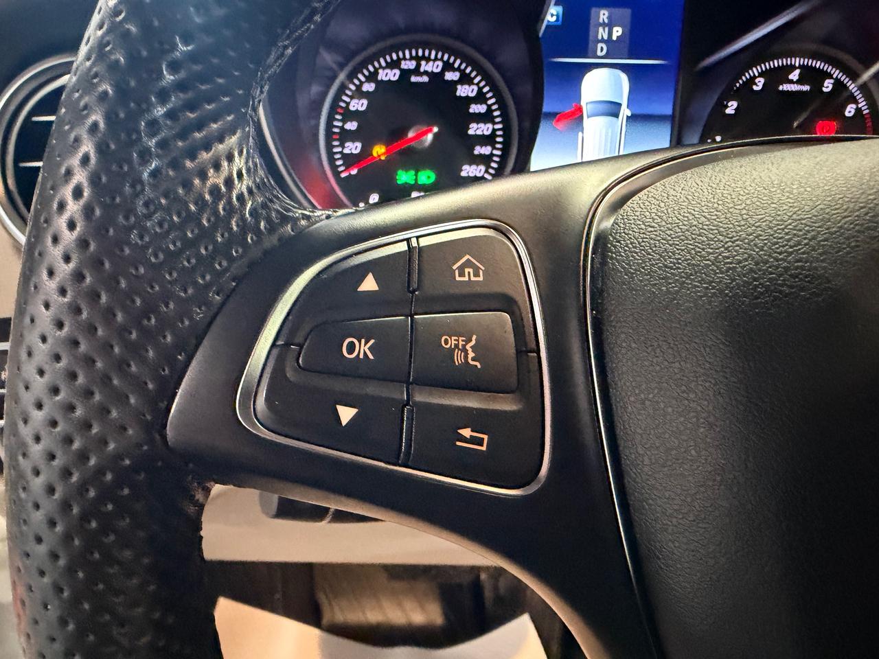 2019 Mercedes-Benz GLC-Class AMG WHEELS | PANO SUNROOF| 4 MATIC| WOODGRIAN TRIM Photo