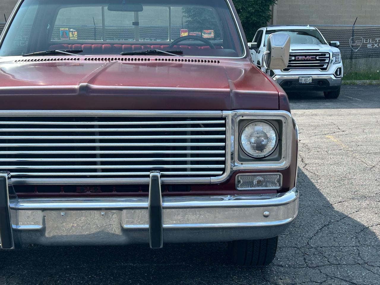 1978 Chevrolet C 10 1/2-Ton Long Box *RESTORED PAINT & REBUILT 350* Photo