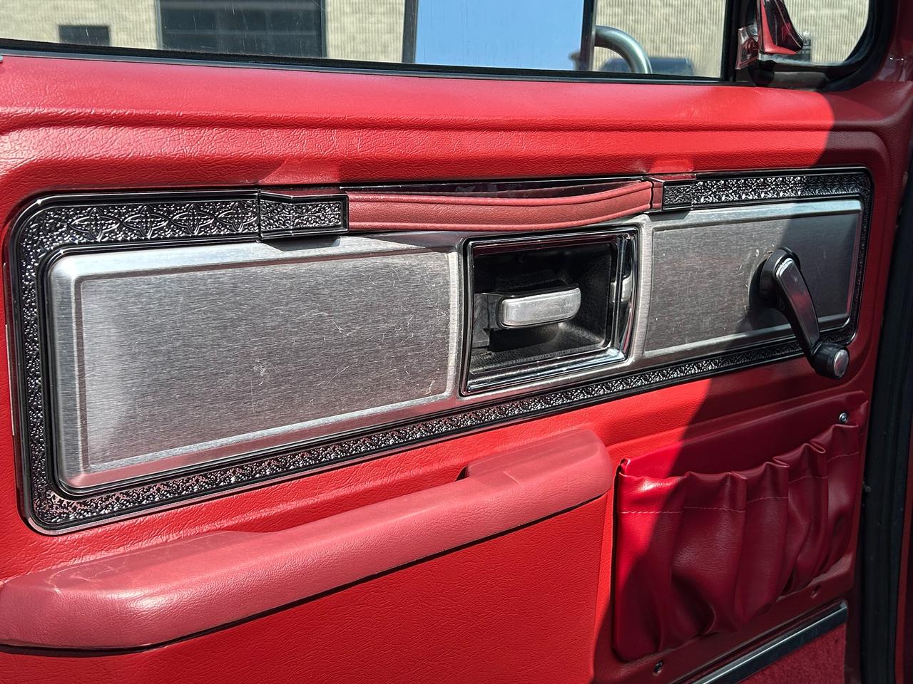 1978 Chevrolet C 10 1/2-Ton Long Box *RESTORED PAINT & REBUILT 350* Photo