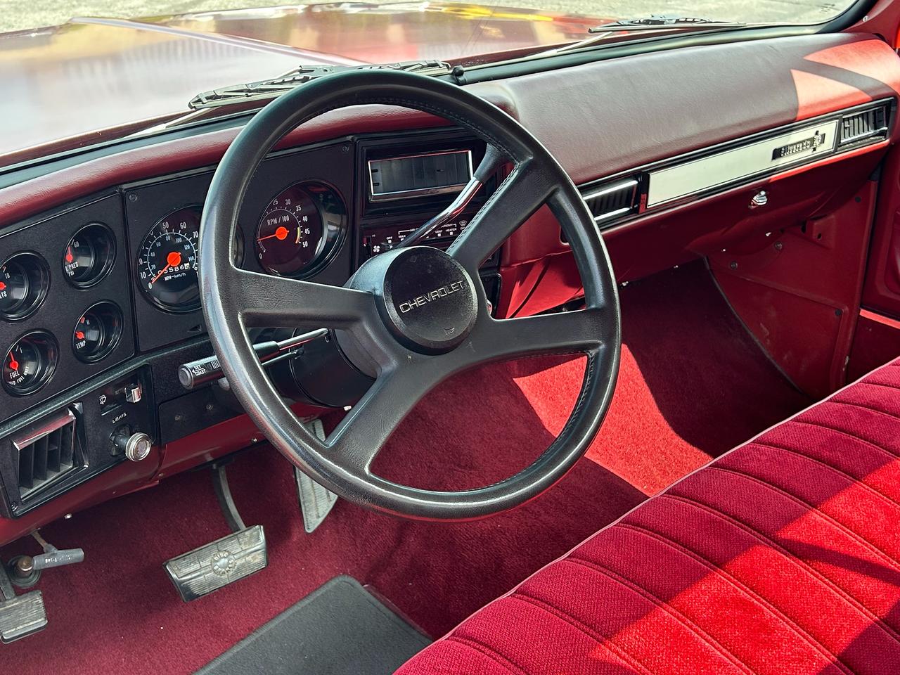 1978 Chevrolet C 10 1/2-Ton Long Box *RESTORED PAINT & REBUILT 350* Photo