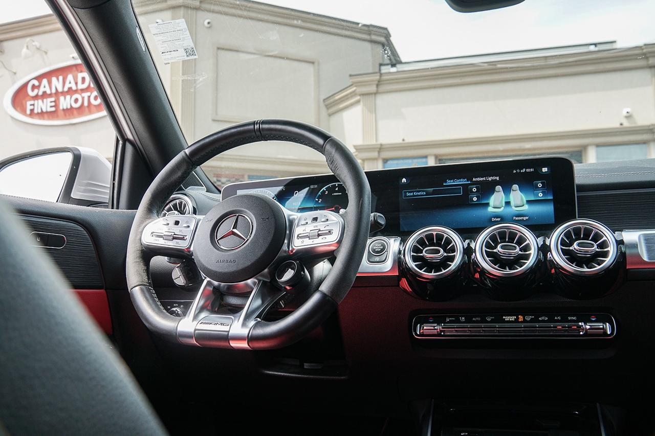 2021 Mercedes-Benz GLB AMG GLB 35 4MATIC | NAVI | PANO | RED INT | Photo