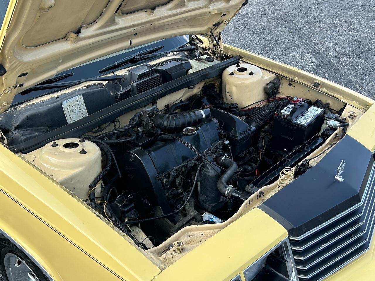 1985 Dodge 600 Convertible *RARE CLASSIC DODGE* Photo