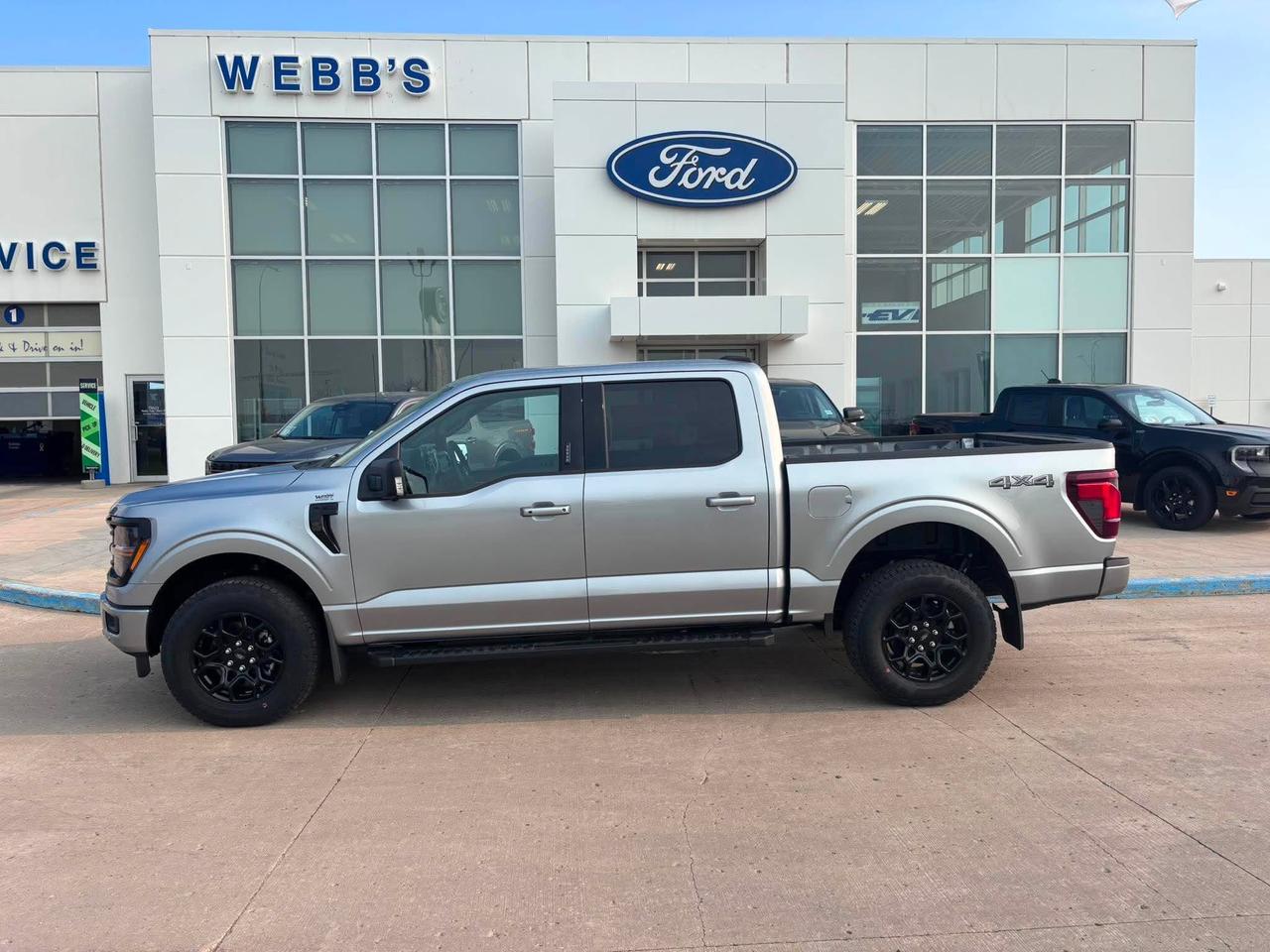 2026 Ford F-150 XLT 4WD SuperCrew 5.5' Box Photo4