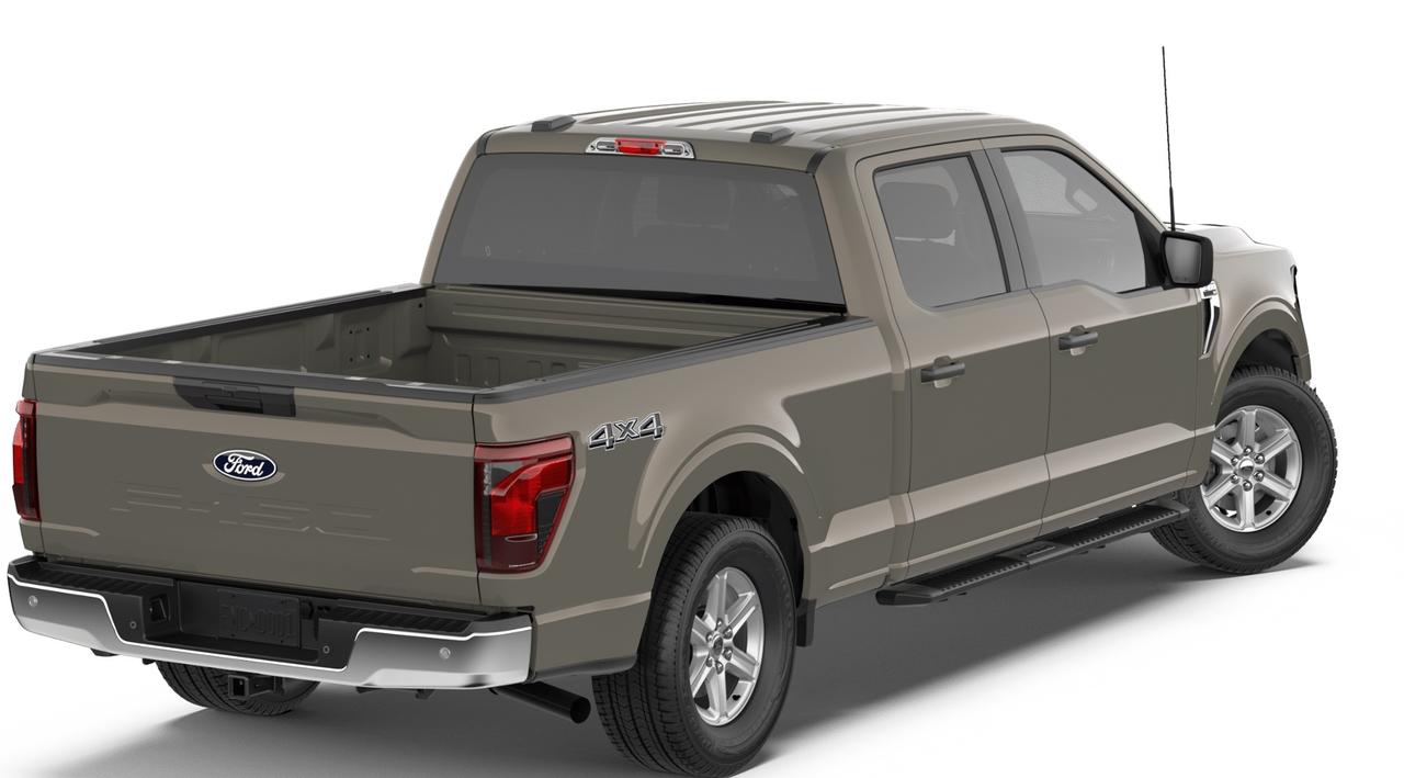 2026 Ford F-150 XLT Photo2