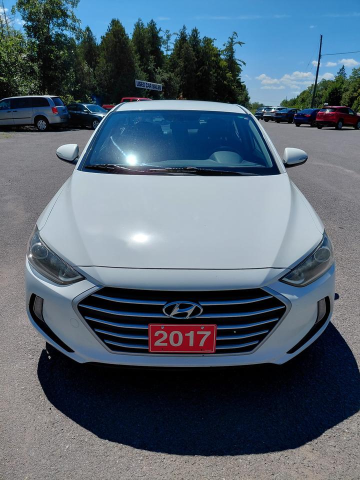 2017 Hyundai Elantra GL Photo