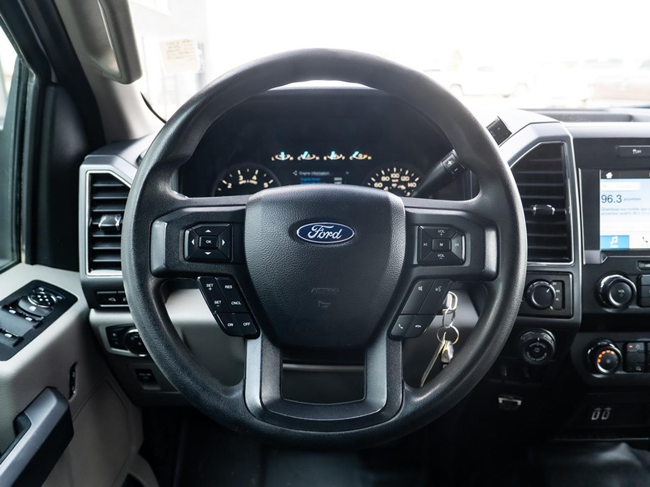 2019 Ford F-150 XLT 4WD SuperCrew 6.5' Box Photo32