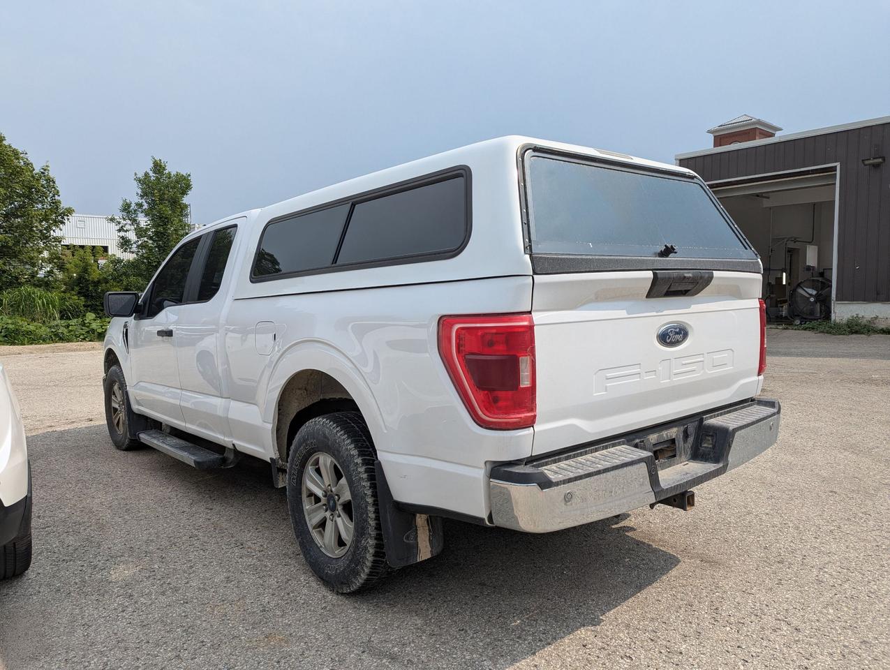 2021 Ford F-150 XLT 4WD SuperCab 6.5' Box Photo3