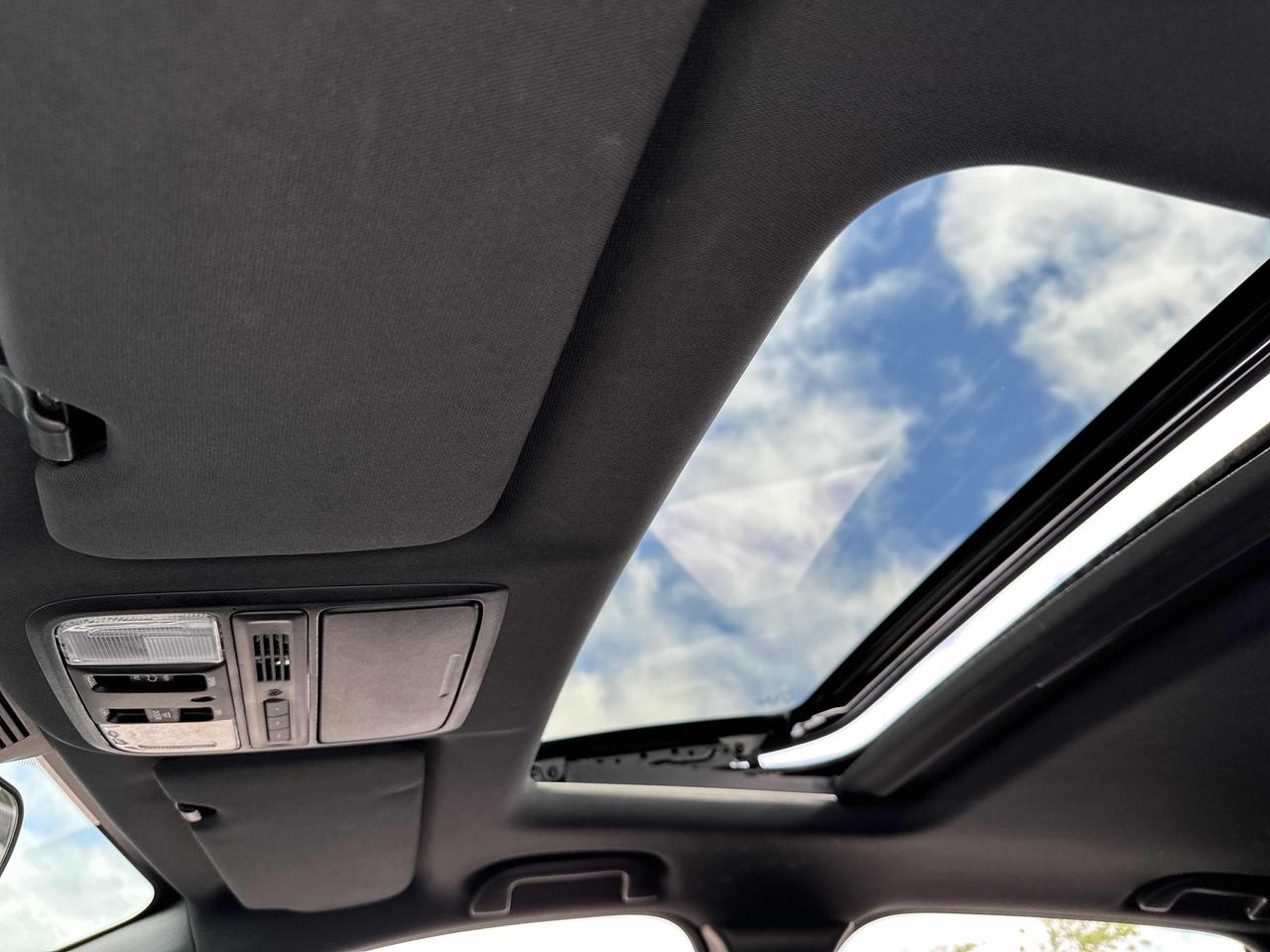 2022 Honda CR-V Sport | AWD | Sunroof | 1 Owner | Clean Carfax Photo27