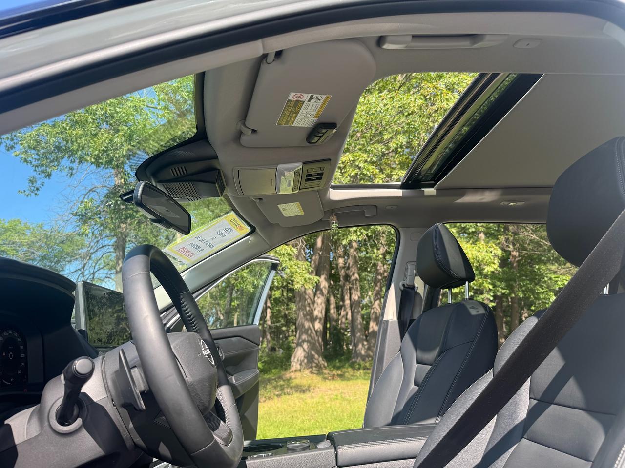 2025 Nissan Rogue SL Photo