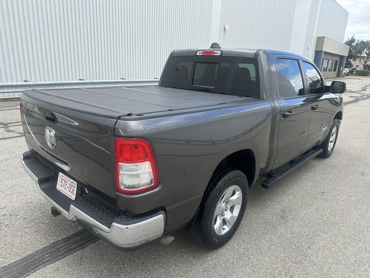 2020 RAM 1500 Tradesman 4x4 Crew Cab 5.7 Hemi Photo