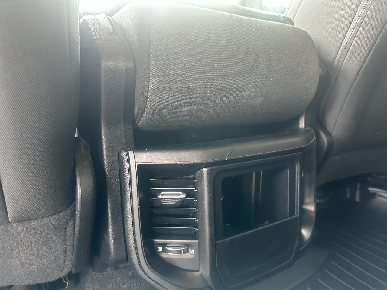 2020 RAM 1500 Tradesman 4x4 Crew Cab 5.7 Hemi Photo