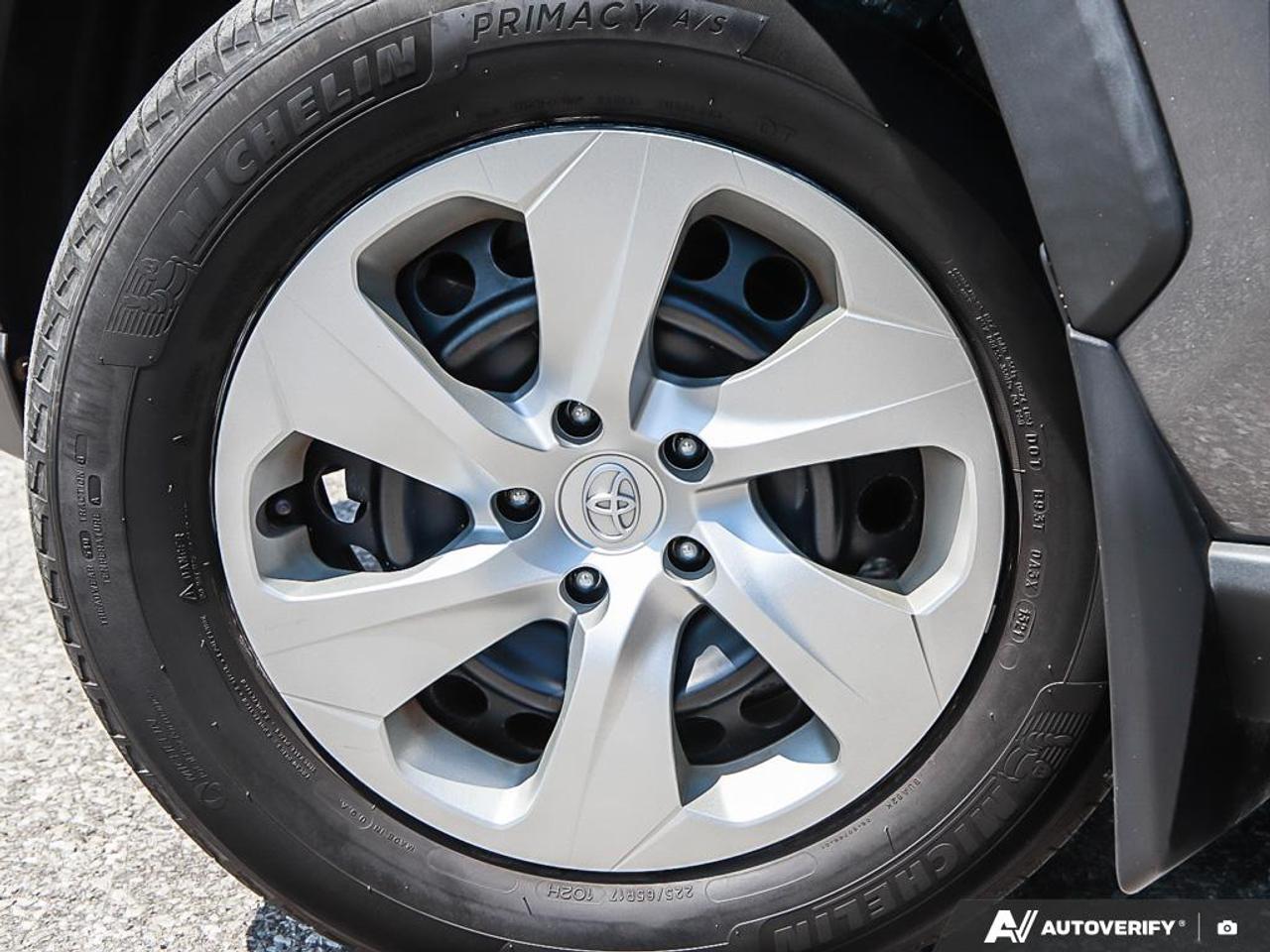 2021 Toyota RAV4 LE, AWD, LOW KM'S, ECO/SPORT, H/SEATS, R/V CAM - Photo #6