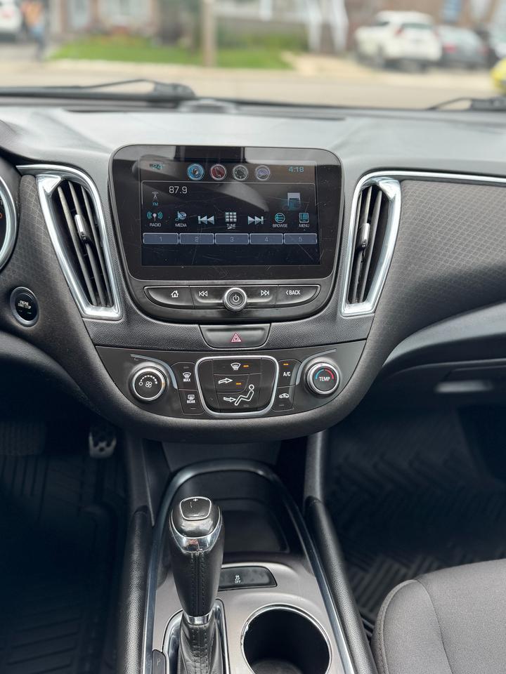 2018 Chevrolet Malibu LT | Certified Photo
