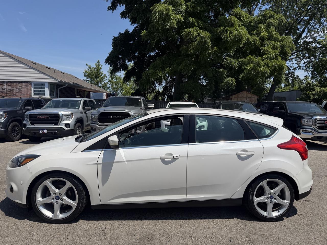 2012 Ford Focus Titanium | Two Sets of Wheels Photo3