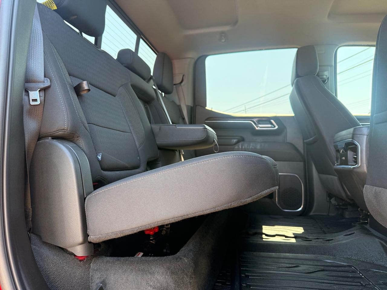 2024 GMC Sierra 1500 ELEVATION Photo