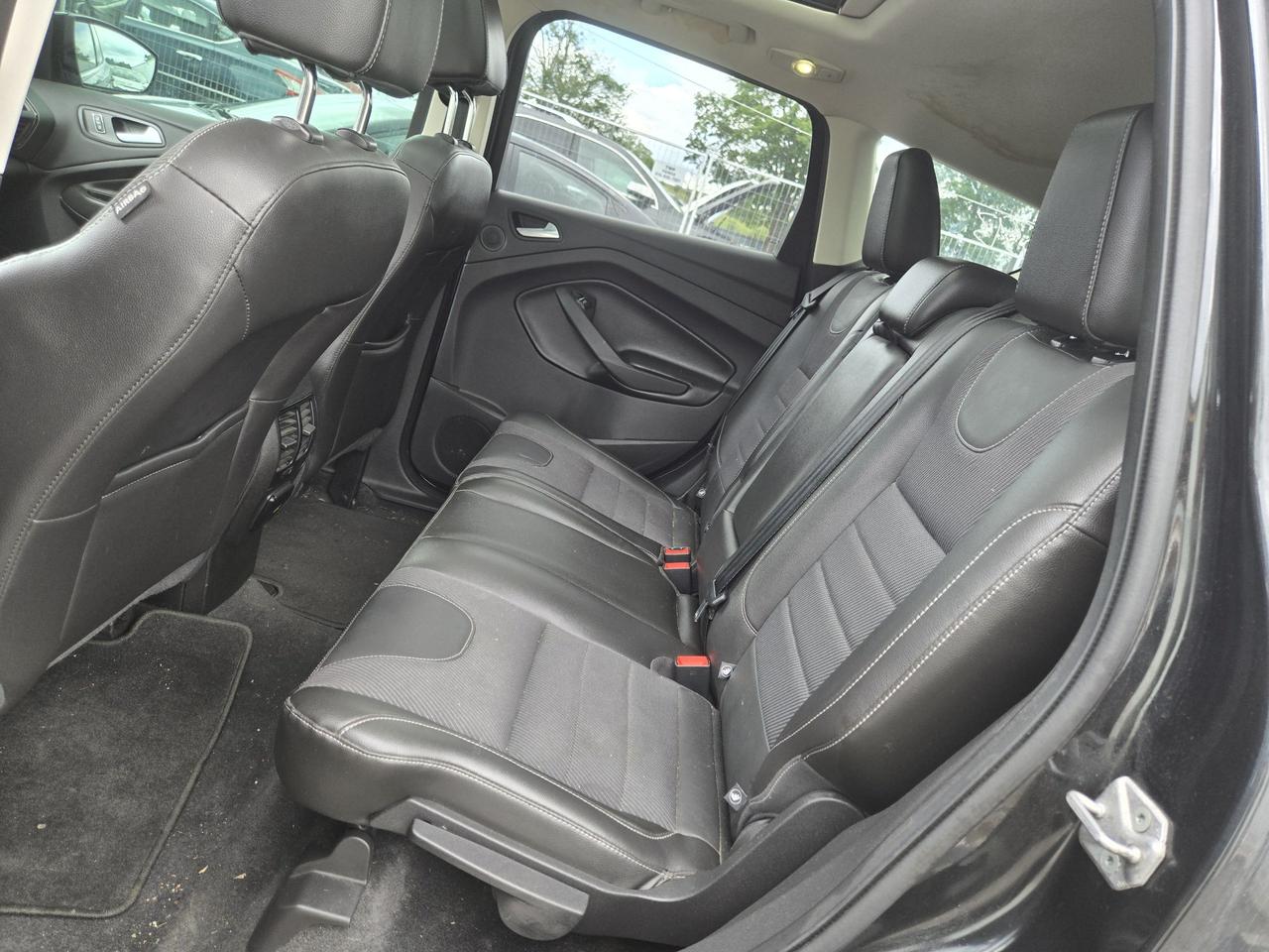 2014 Ford Escape Titanium - Photo #14